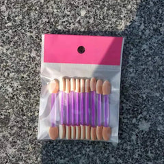 Dual-Ended Eyeshadow Applicator