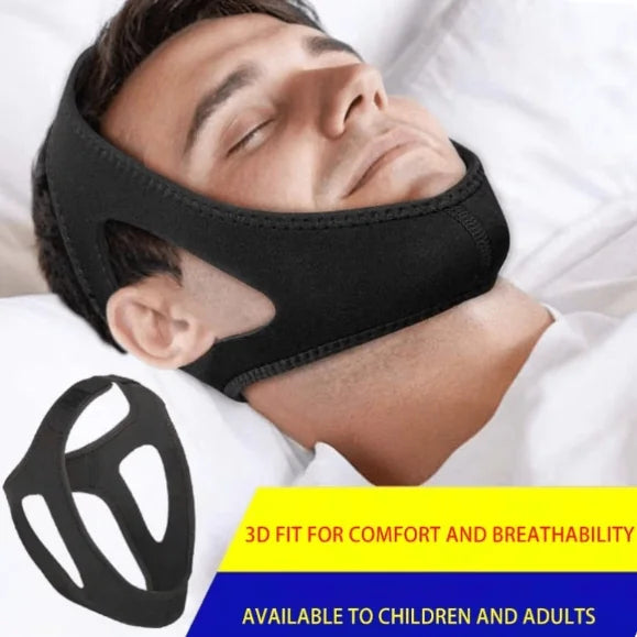 Man wearing a black chin strap with text about comfort and breathability.